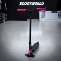Striker Pande Black/Pink Custom Build - Schwarz/Rosa-ScootWorld.de