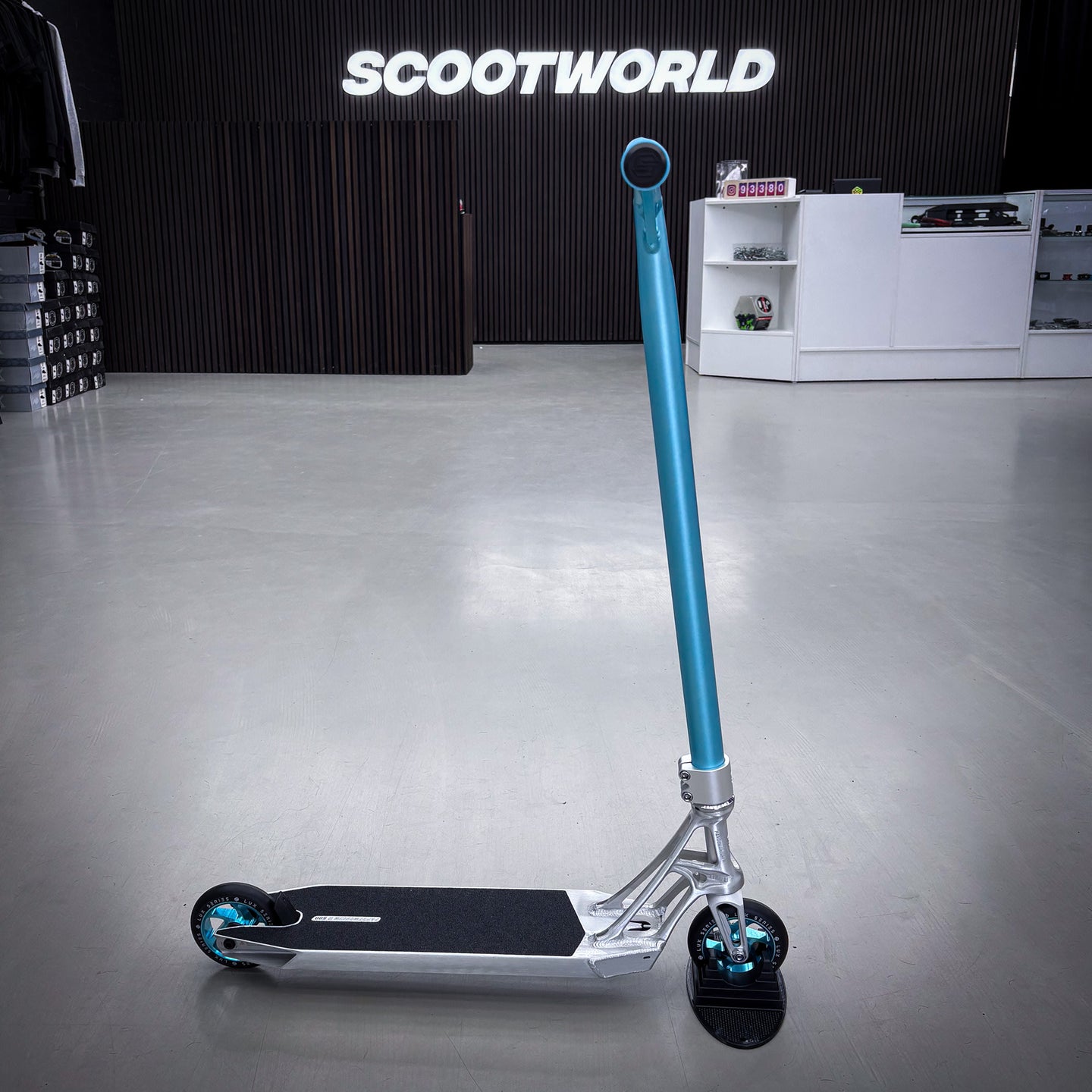 Striker Pande Teal/Silver Custom Build - Türkis/Silber-ScootWorld.de