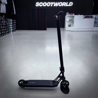 Striker Pande Black 460 Custom Build - Black-ScootWorld.de