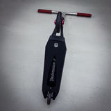 Striker Titan Pande Red Custom Build - Schwarz/Rot/Silber-ScootWorld.de