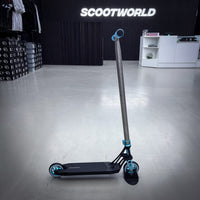 Striker Titan Bend Pande Custom Build - Schwarz/Türkis/Silber-ScootWorld.de