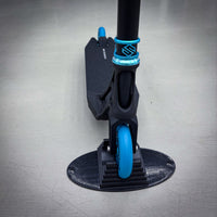 Striker Pande Lightweight 2 Custom Build - Schwarz/Türkis-ScootWorld.de