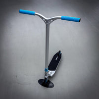 Striker Pande Silver Teal Custom Build - Silber/Türkis-ScootWorld.de