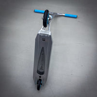 Striker Pande Silver Teal Custom Build - Silber/Türkis-ScootWorld.de