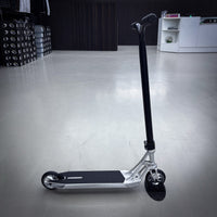 Striker Pande Black/Silver Custom Build - Schwarz/Silber-ScootWorld.de