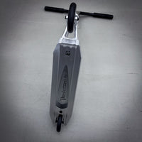 Striker Pande Black/Silver Custom Build - Schwarz/Silber-ScootWorld.de