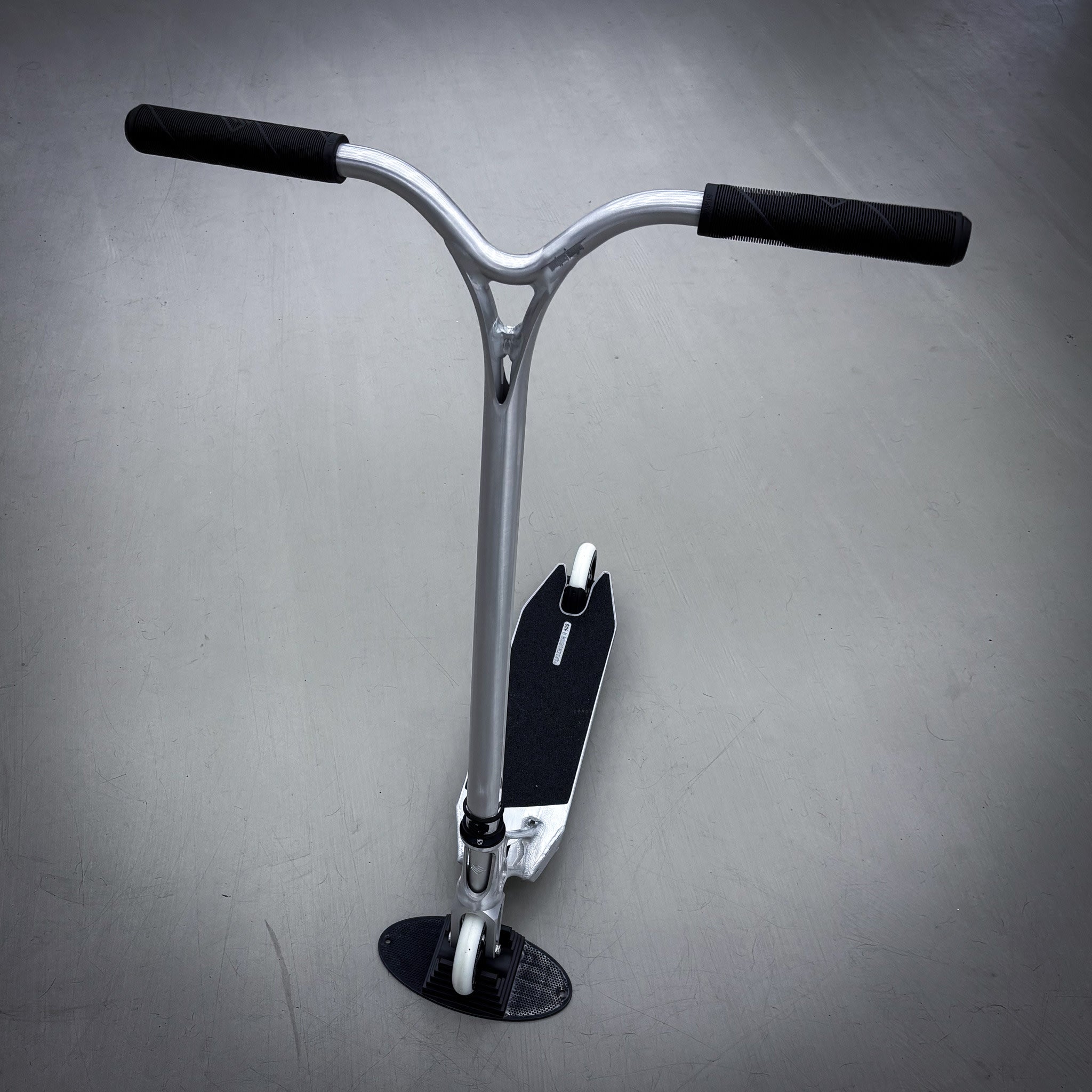 Ethic Pande Wolp 500mm Custom Build - Silber-ScootWorld.de