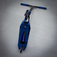 Striker Pande Blue Chrome Custom Build - Blau Chrome-ScootWorld.de