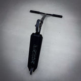 Striker Panda Freestyle Custom Build - Schwarz/Gold-ScootWorld.de