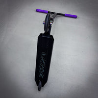 Striker Panda Freestyle Custom Build - Schwarz/Regenbogen-ScootWorld.de