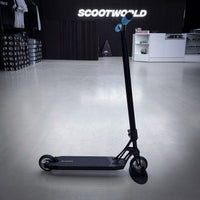 Striker Ethic Pandemonium Custom Build - Schwarz/Türkis-ScootWorld.de