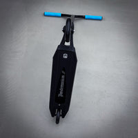 Striker Ethic Pandemonium Custom Build - Schwarz/Türkis-ScootWorld.de