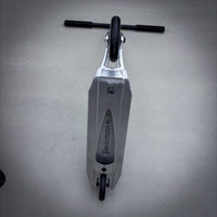 Striker Ethic 460mm Silver Black Custom Build - Silber/Schwarz-ScootWorld.de