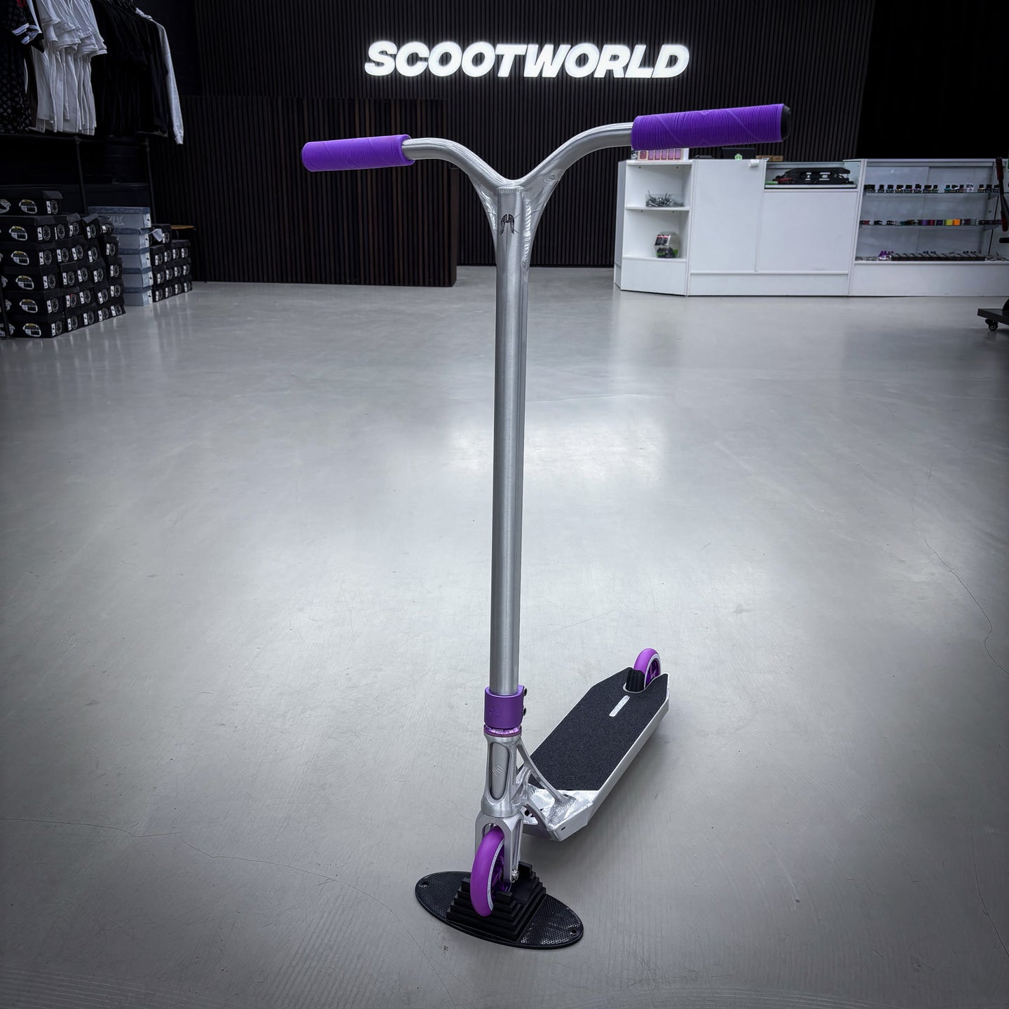 Striker Ethic Silver/Purple 500 Custom Build - Silver/Purple-ScootWorld.de