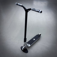 Striker Black/Chrome Custom Stunt Scooter - Schwarz/Chrome-ScootWorld.de
