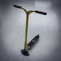 Striker Gold S Custom Stunt Scooter - Gold-ScootWorld.de