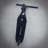 Striker Ethic Black/Rainbow Custom Stunt Scooter - Schwarz/Regenbogen-ScootWorld.de