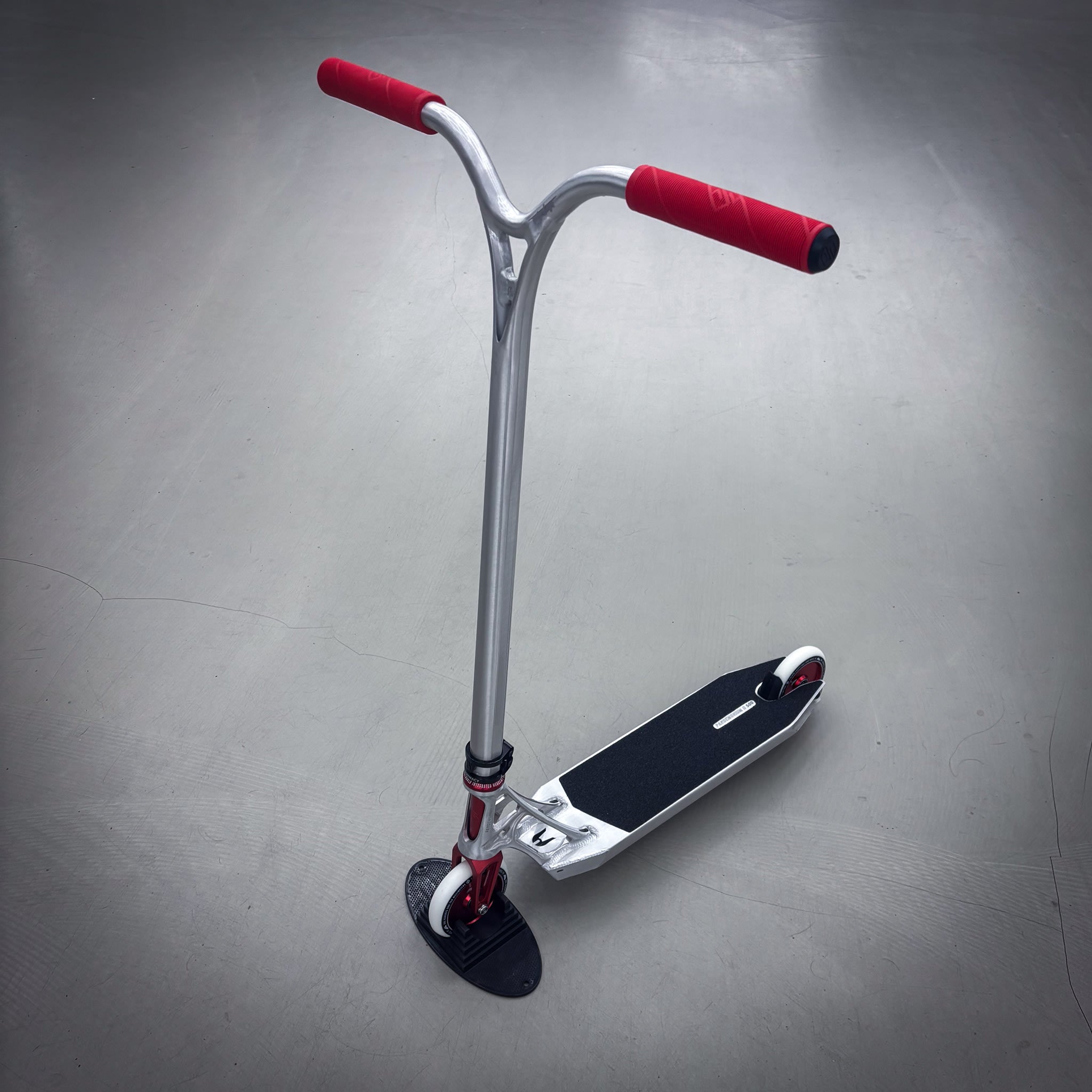 Ethic Silver/Red Custom Stunt Scooter - Silver/Red-ScootWorld.de