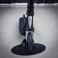 Striker Ethic Black Custom Scooter - Schwarz-ScootWorld.de