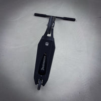 Striker Ethic Black Custom Scooter - Schwarz-ScootWorld.de