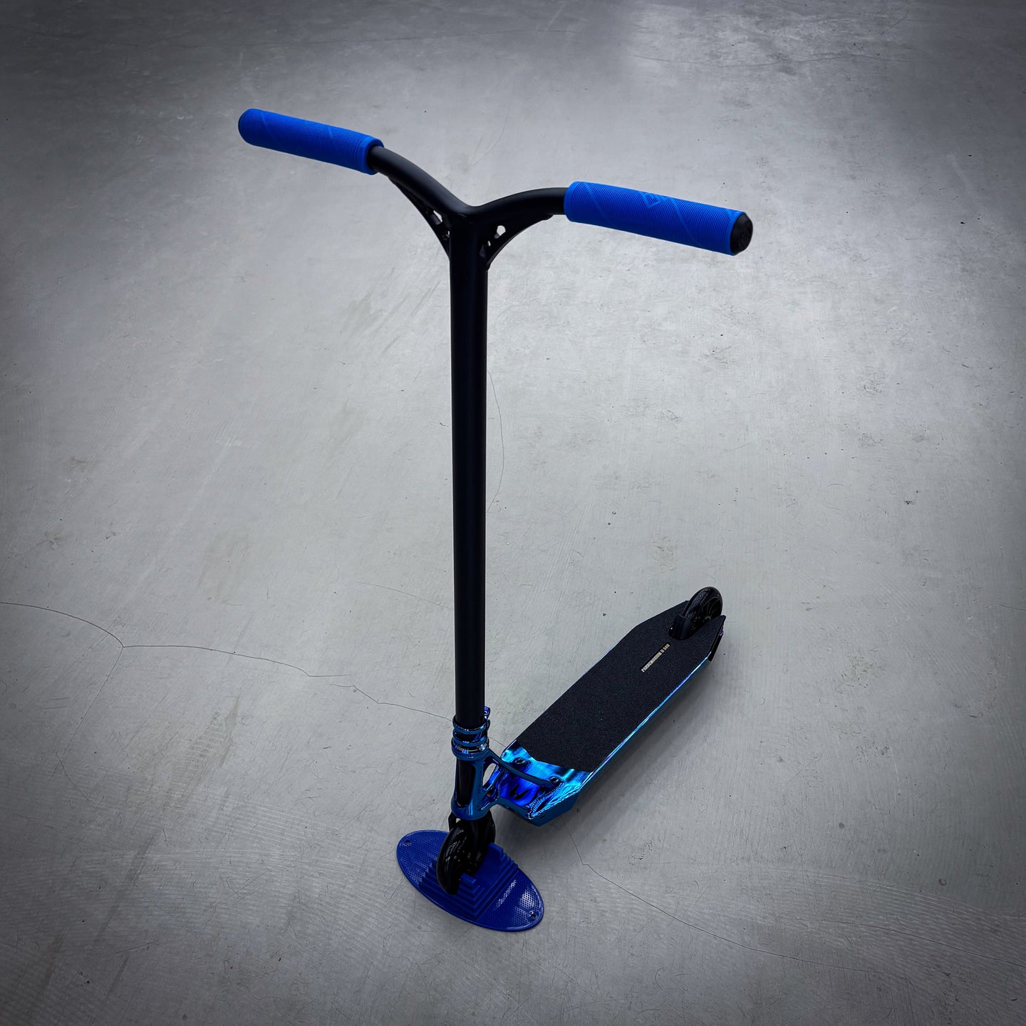 Ethic Blue Chrome Lux Custom Stunt Scooter - Blau Chrome
