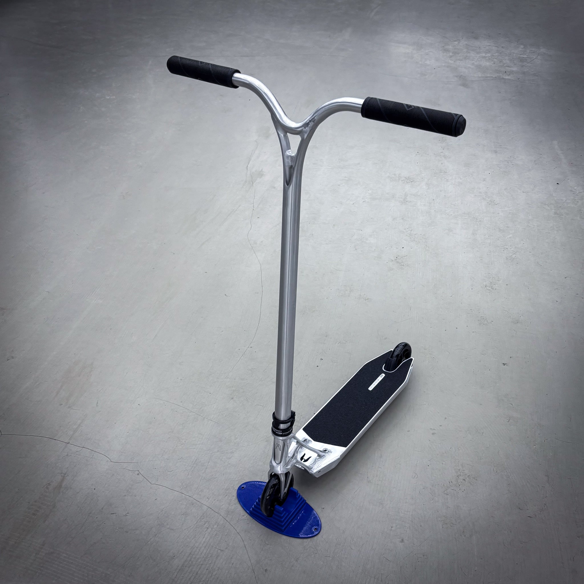 Ethic Silver Custom Stunt Scooter - Silber