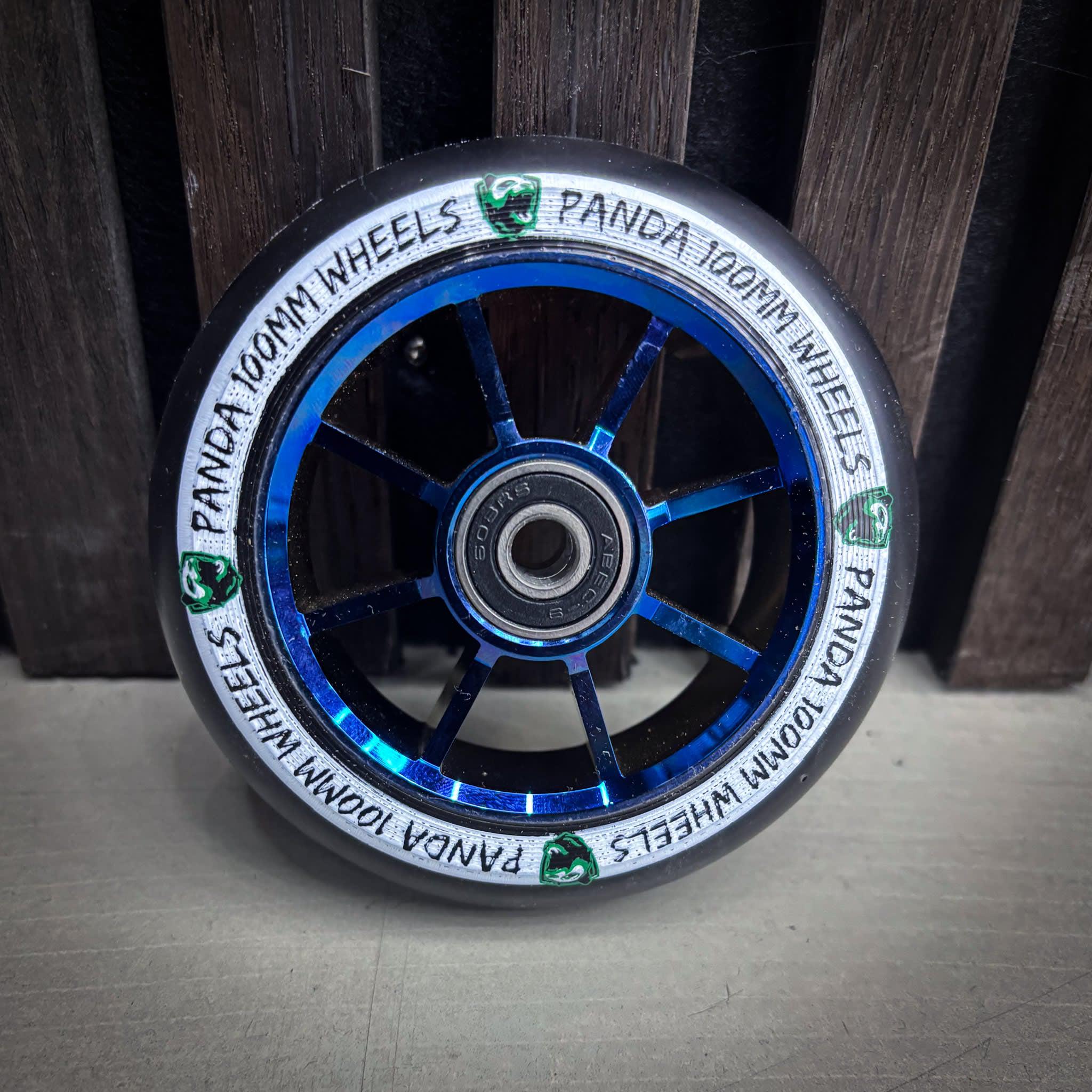 Panda Spoked V2 100mm Stunt Scooter Rolle - Blue Chrome-ScootWorld.de
