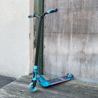 Striker Black & Teal Custom Build - Black/Blue-ScootWorld.de