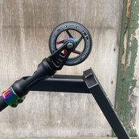 ScootWorld Titan Custom Build - Black/Rainbow-ScootWorld.de